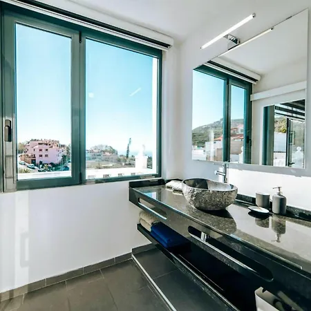 Charming In Tijoco Bajo Adeje 70 M² With Terrace *